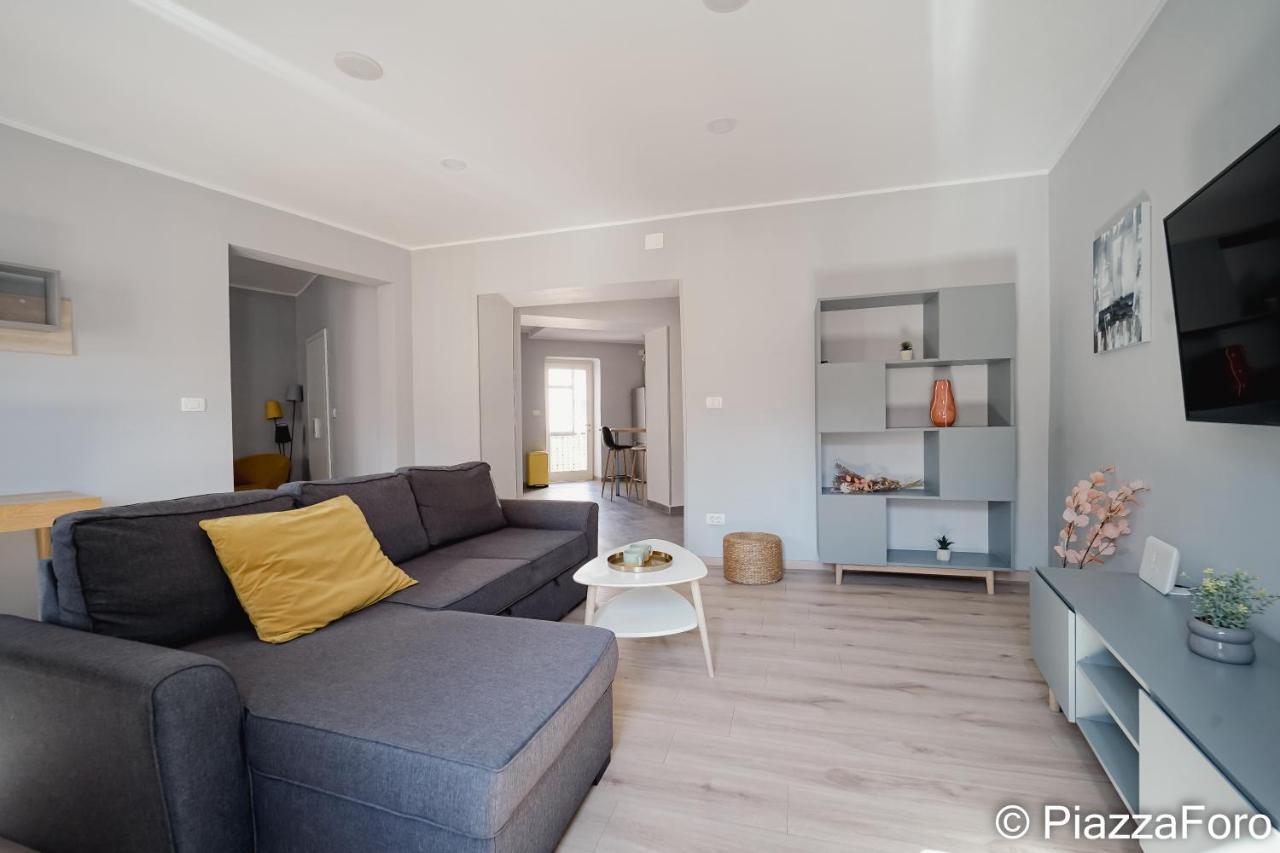 Piazza Foro With Free Parking Apartment Pula Exterior photo
